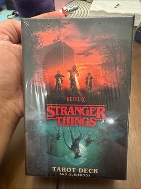 NWT Netflix Stranger Things Tarot Deck and guidebook